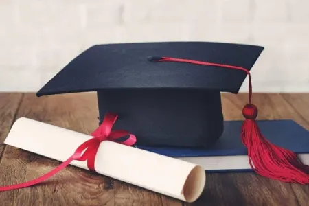 Ötən ay xarici diplomu tanınmayanların sayı açıqlandı