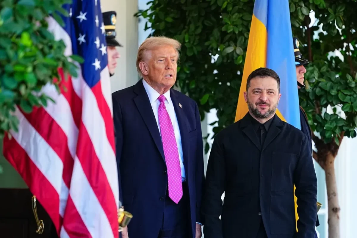 Trampdan Zelenskiyə xəbərdalıq: "Ölkənizi məhv edəcəklər"