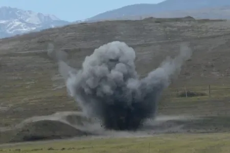 ANAMA əməkdaşı minaya düşdü, ayağı amputasiya edildi