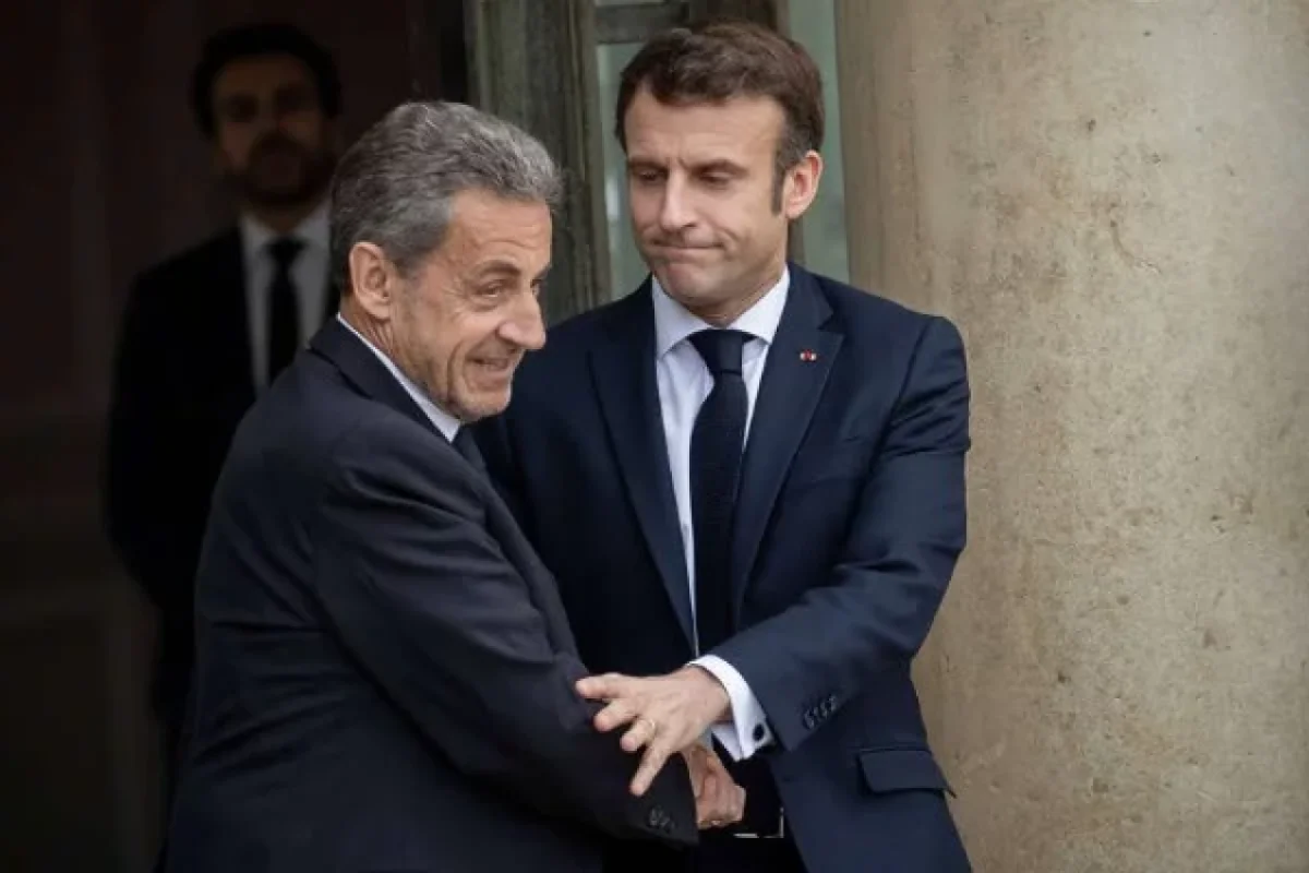 Gizli görüşdükləri üzə çıxdı