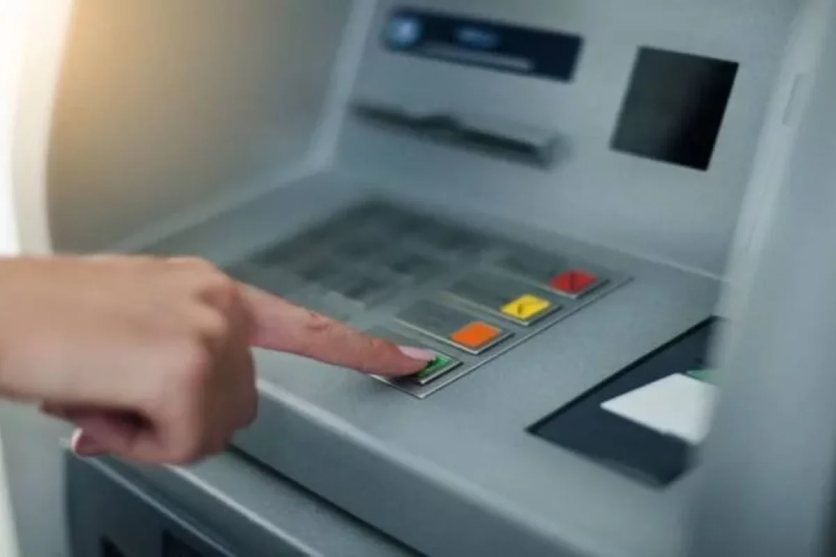 ATM-dəki sarı düymənin əsl funksiyası məlum oldu