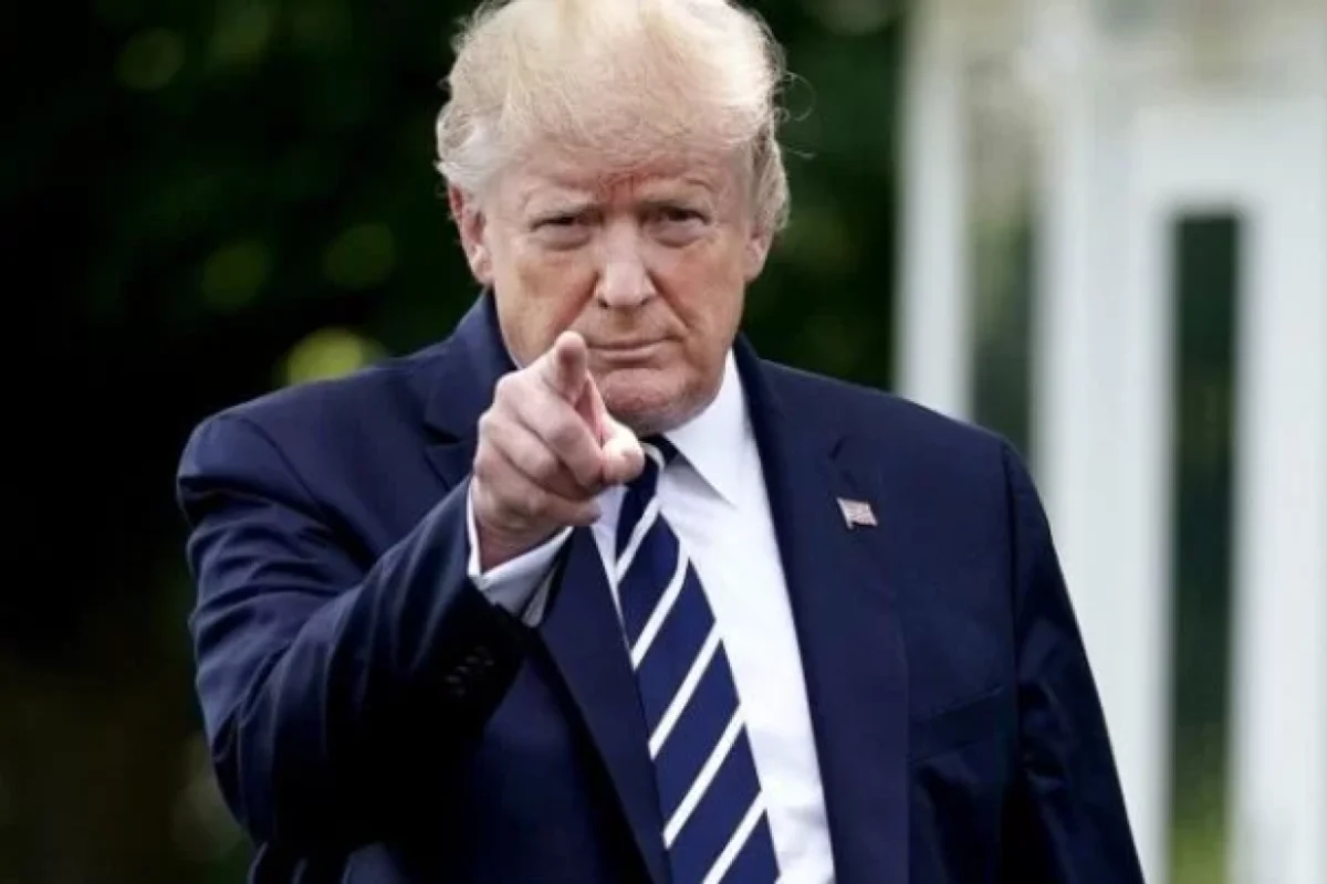 ABŞ Prezidenti etirazlara reaksiya verdi: “Mən kral deyiləm”