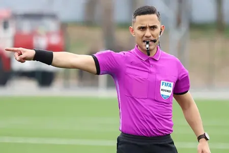 Azərbaycanın FIFA referisi UEFA Avropa Liqasının oyununu idarə edəcək