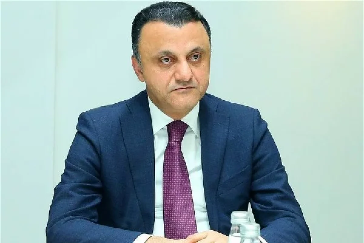 Vüqar Qurbanov baş həkimi və direktoru işdən çıxardı