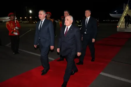 Əli Əsədov Gürcüstana səfər etdi - Yeniləndi