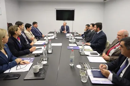Azərbaycan və Ermənistan nümayəndələri İrəvanda görüşdülər