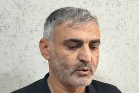 Şəmkirdə maskalı şəxs evə basqın etdi - Video