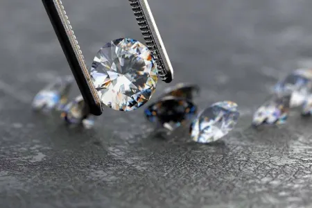 Emal edilməmiş almazın daşınma qaydası müəyyənləşdi