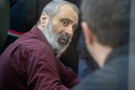 Azərbaycanca “hamınızı öldürəcəyik” deyib - Fotolar