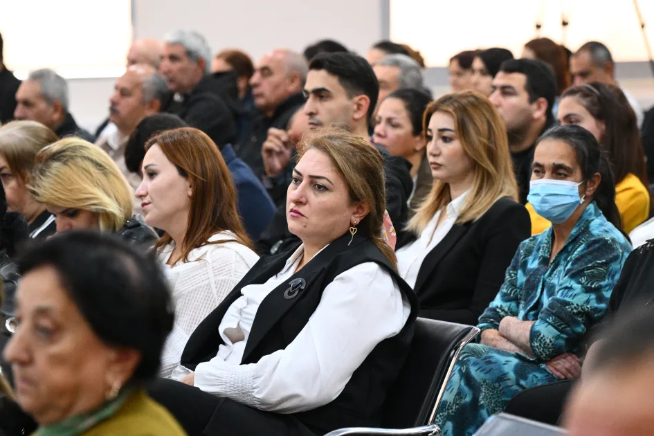 Azərbaycanca “hamınızı öldürəcəyik” deyib - Fotolar