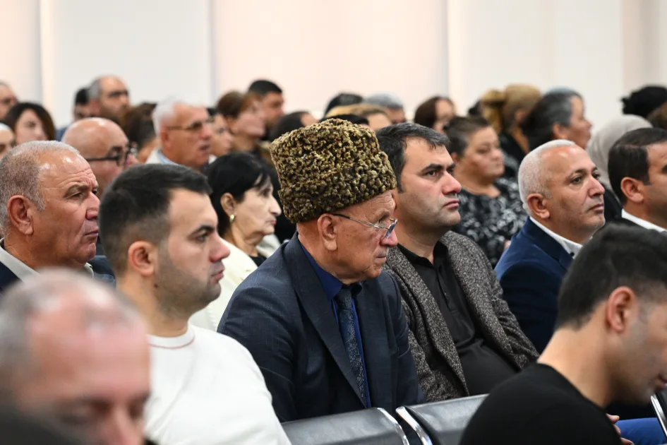 Azərbaycanca “hamınızı öldürəcəyik” deyib - Fotolar