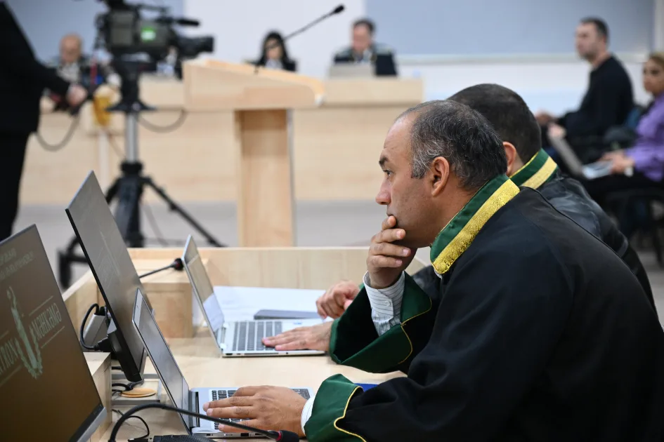 Azərbaycanca “hamınızı öldürəcəyik” deyib - Fotolar