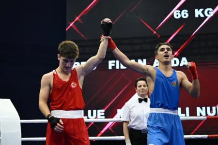 5 boksçumuz Avropa çempionatında finala vəsiqə qazandı