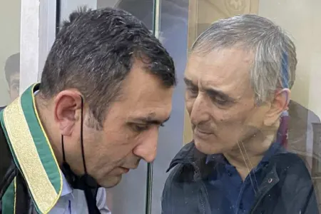 Vəkil Zabil Qəhrəmanov bu maddə üzrə ittiham olunur