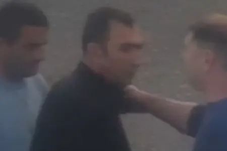 Tanınmış vəkilin saxlanılmasına səbəb olan hadisənin videosu 