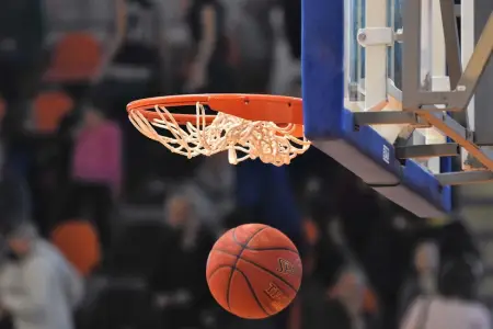 Azərbaycan Basketbol Liqasında IV tura yekun vuruldu