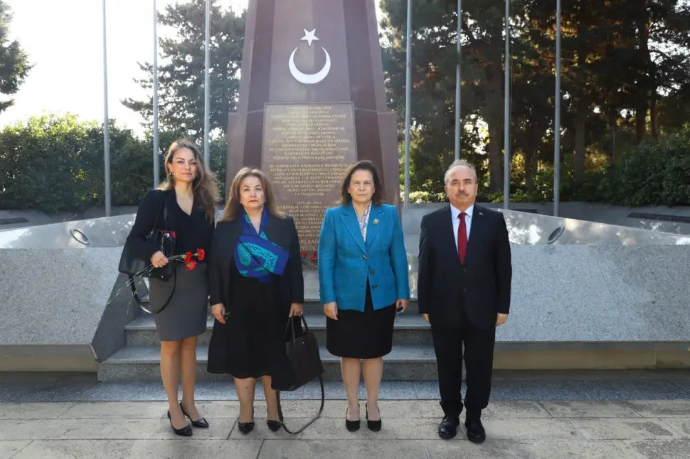 Hakan Fidanın müavini Bakıya gəldi - Fotolar