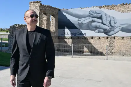 Prezident Cəbrayıldadır - Fotolar