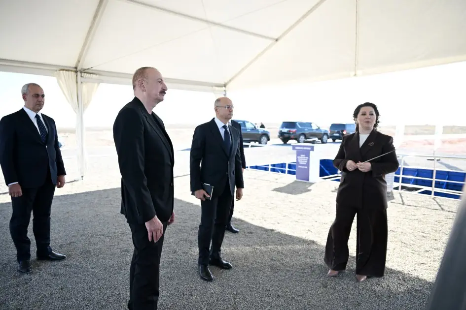  “Şəms” və “Üfüq” Günəş Elektrik stansiyalarının təməlini qoyuldu - Foto