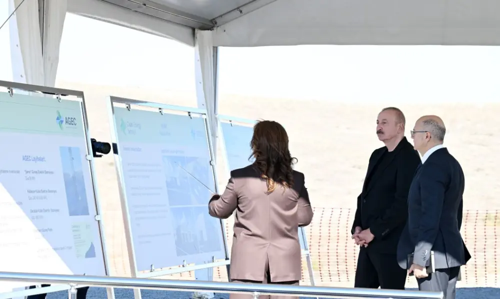  “Şəms” və “Üfüq” Günəş Elektrik stansiyalarının təməlini qoyuldu - Foto