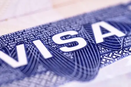 Azərbaycanla Oman bu şəxslər üçün vizanı ləğv edir