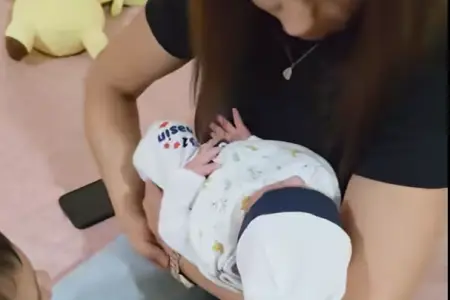 Azərbaycanda 16 yaşında ana olan yeniyetmə körpəsindən imtina etdi - Video