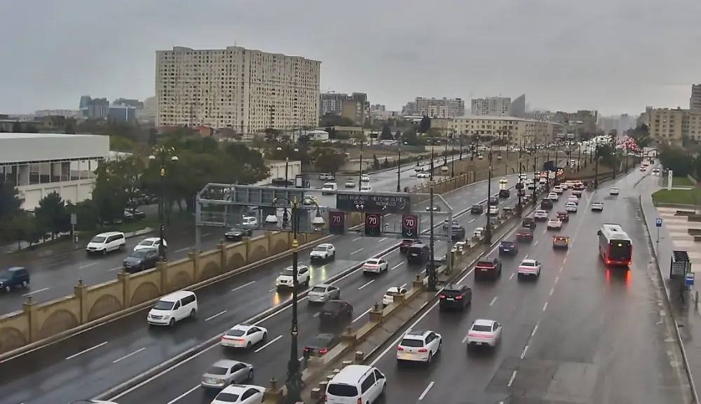 Hazırda Bakı yolları - Foto