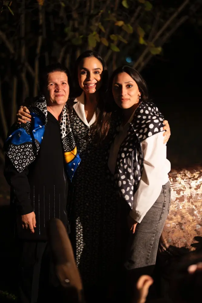 Leyla Əliyeva “Gənc arıçı” layihəsinin iştirakçısı ilə görüşdü - Fotolar