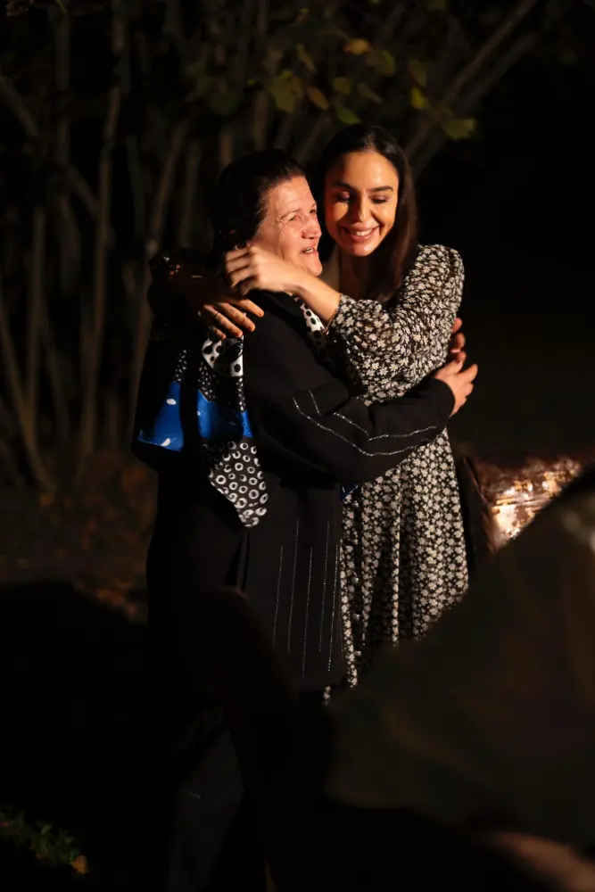 Leyla Əliyeva “Gənc arıçı” layihəsinin iştirakçısı ilə görüşdü - Fotolar