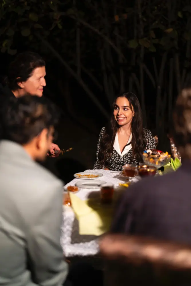 Leyla Əliyeva “Gənc arıçı” layihəsinin iştirakçısı ilə görüşdü - Fotolar