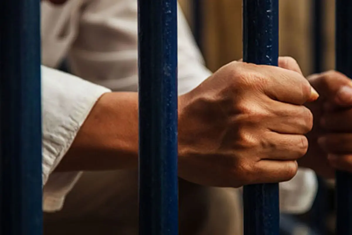 “Ştrafnoy”da motosikleti yandıran şəxs həbs edildi