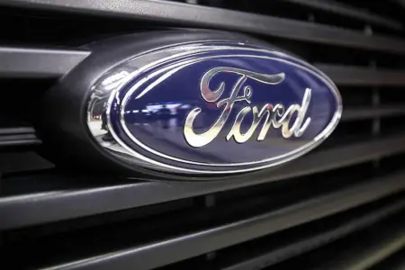 “Ford” 227 min avtomobili geri çağırır