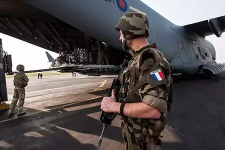 Fransa atəşkəs sonrası İsrailə heyət göndərdi