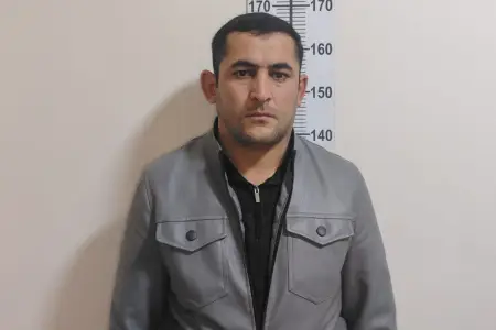 9 nəfərin 60 minə yaxın pulunu ələ keçirdi