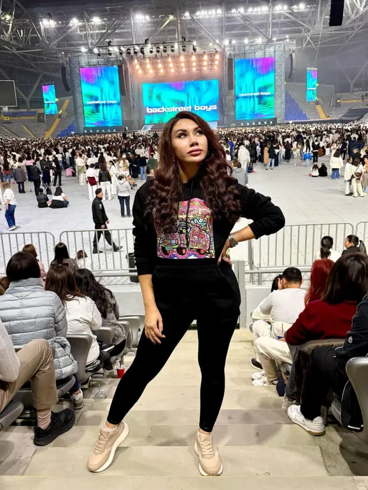 Bakıda tanınmış müğənni qəzada öldü - Foto