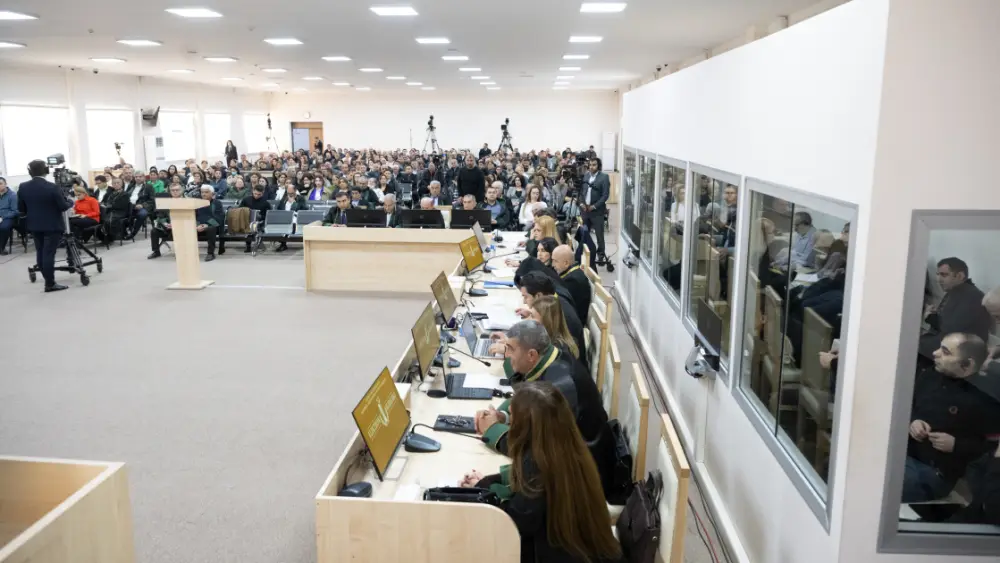 Ermənistan vətəndaşlarının məhkəmə istintaqı başa çatıb - Fotolar