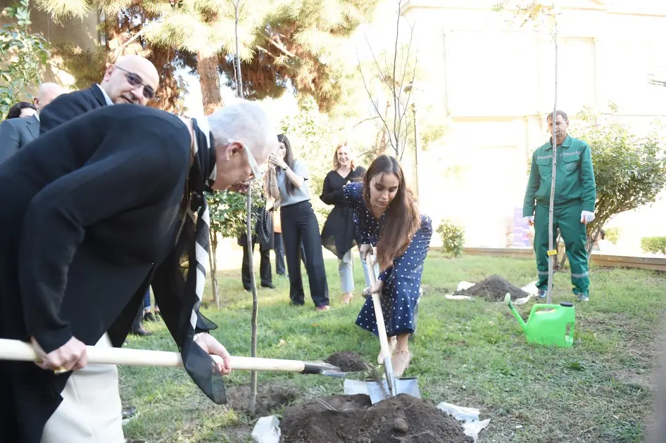 Leyla Əliyeva “Püstə: canlı irs” təqdimatını izlədi - Fotolar