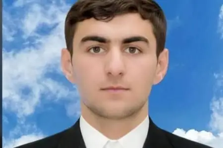 Faciə - Elektrik naqilinə toxunan gənc öldü