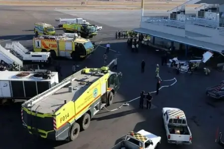 İranda təyyarə qəzaya uğradı