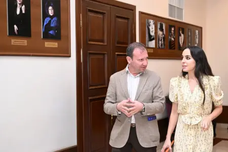 "Art Weekend" çərçivəsində "Nə qədər kifayətdir?" adlı inklüziv rəqs tamaşası təqdim edildi