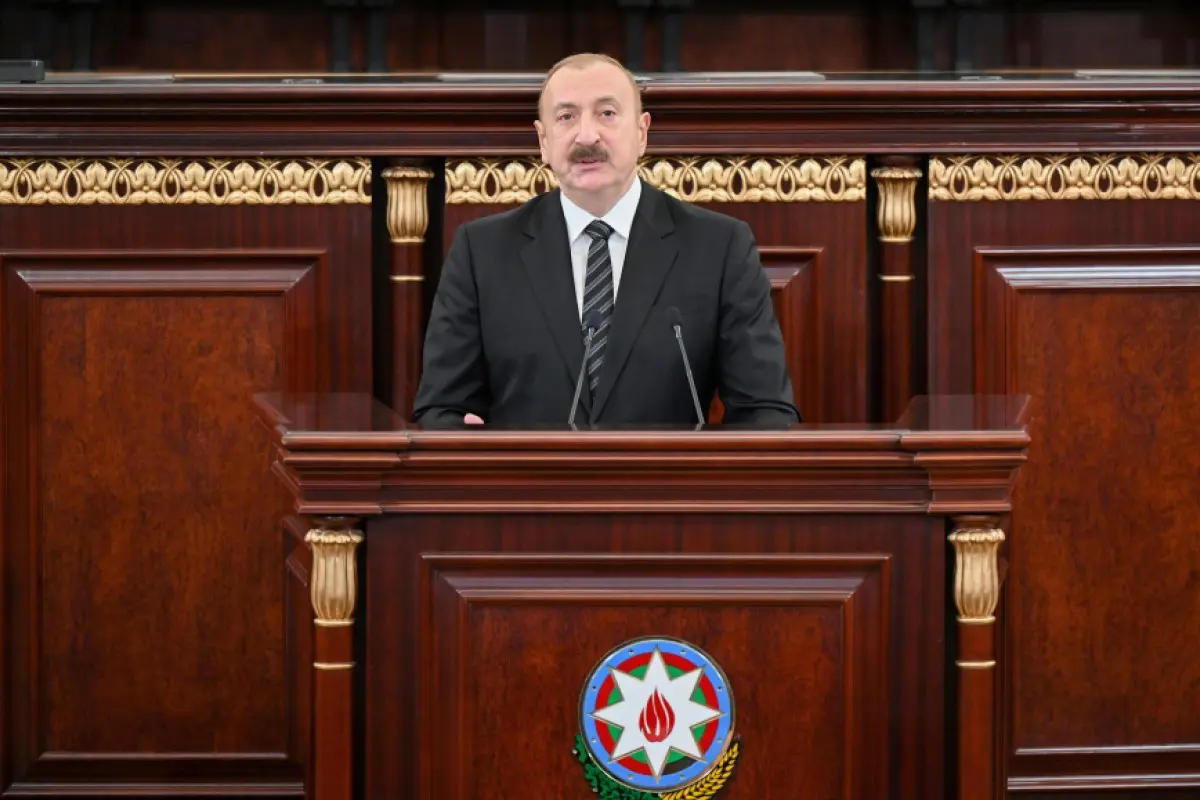 Prezident AMEA-da çıxış etdi - Foto