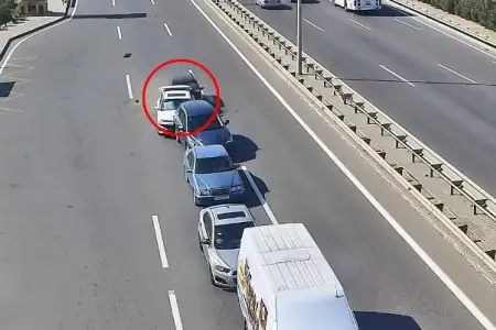 Ani diqqətsizliyin səbəb olduğu ağır qəzalar - Video