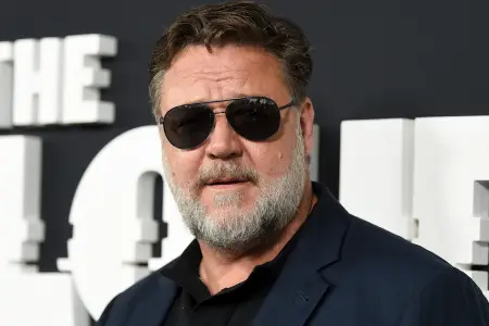 "Xoşbəxt həyatım var, onu niyə toyla korlayım?"