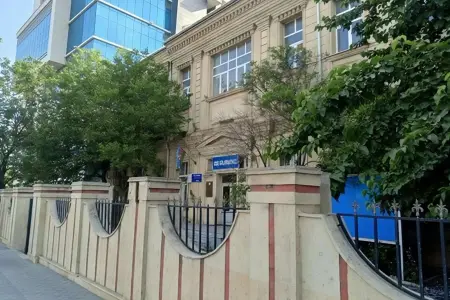 147 saylı məktəb-liseydə nə baş verir? - Açıqlama