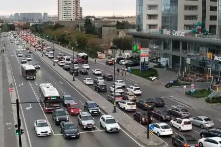 Bu yollarda sıxlıq var - Siyahı