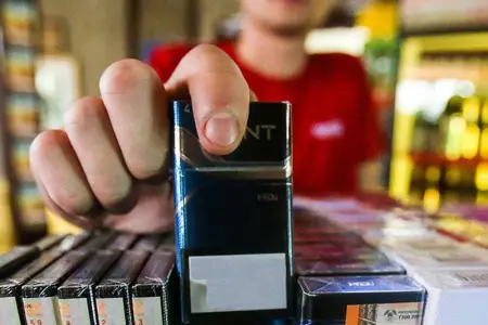 Bu şəxslərə siqaret satışı qadağan edildi