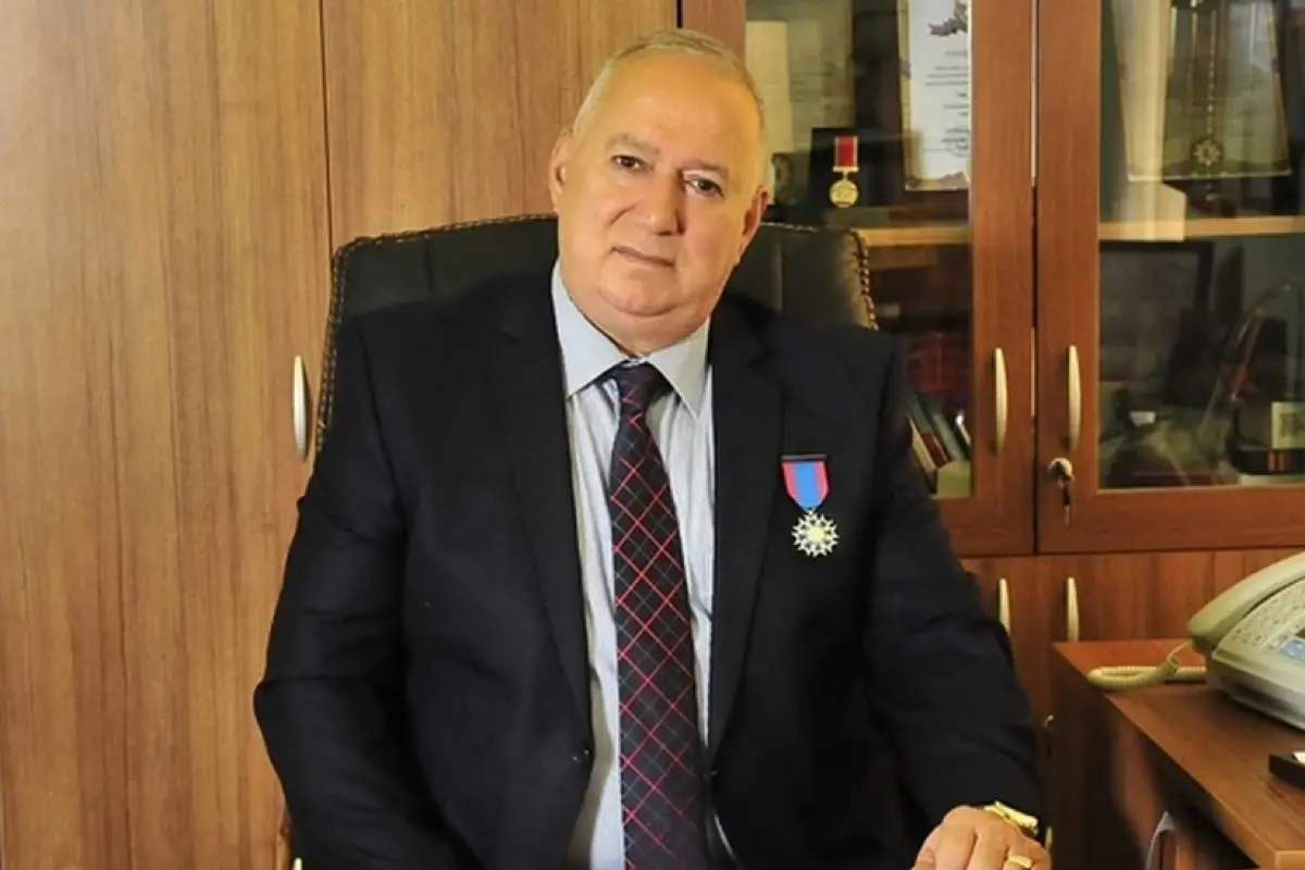 Teatrın direktoru vəfat etdi