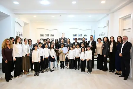 Leyla Əliyeva Bülbül adına Orta İxtisas Musiqi Məktəbində olub