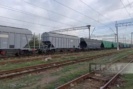 Rusiya taxılı ilə yüklənmiş qatar Azərbaycandan Ermənistana yola düşüb