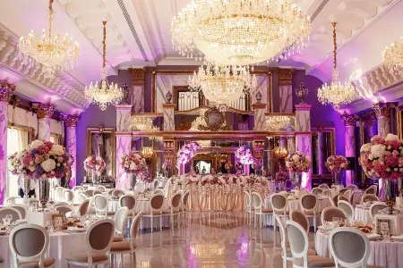 Toyda inanılmaz hadisə – qonaq rəqs edərkən…